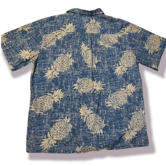Men's Hawaiian Shirt - Pineapples - Picture 2 of 5